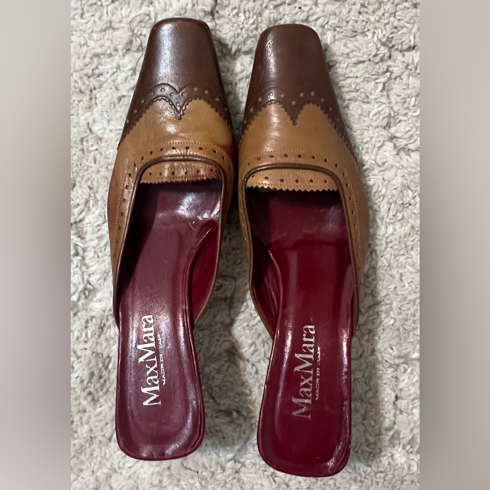 Max Mara Leather Shoes 3 colors.
